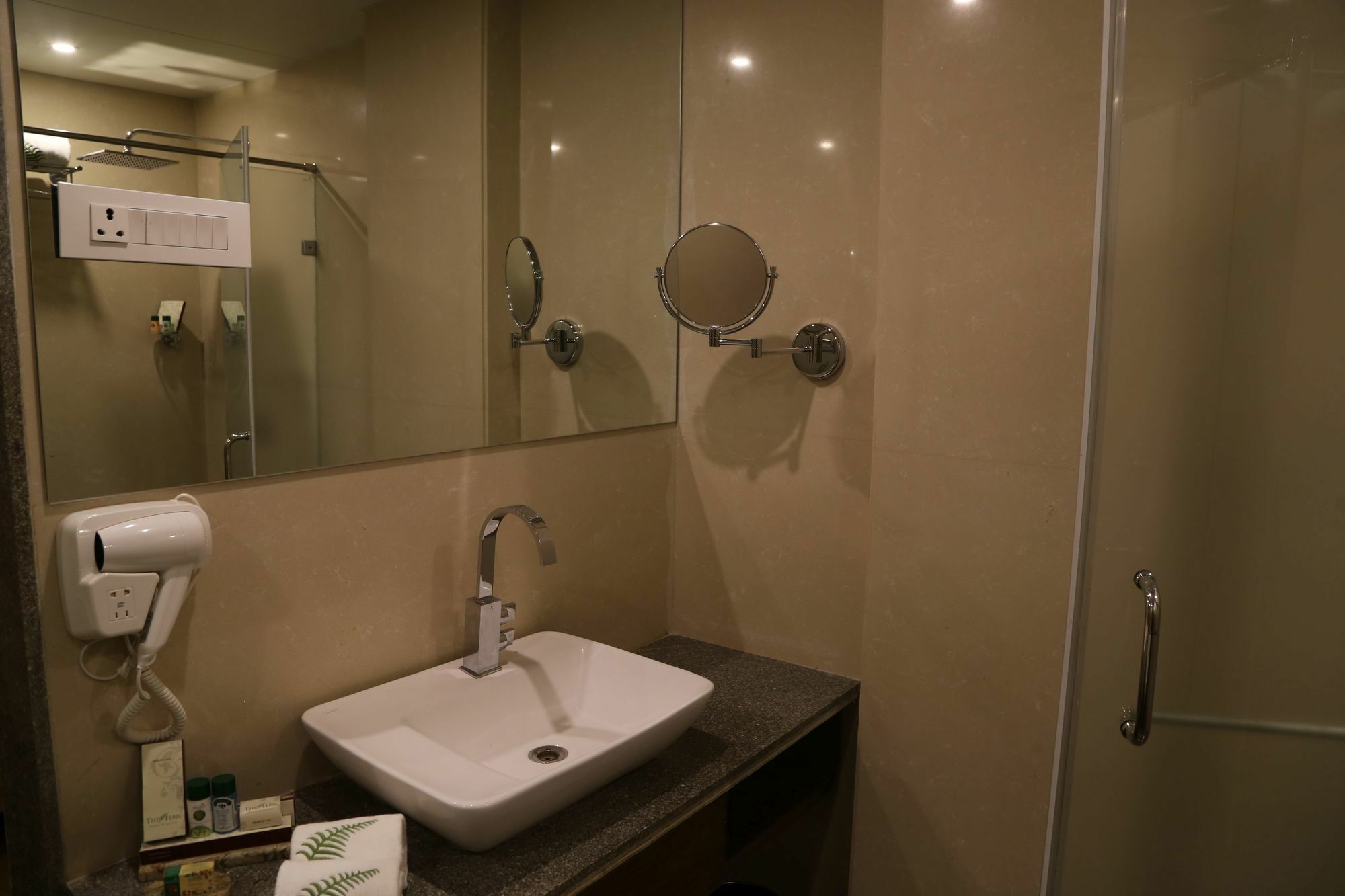 Отель The Fern Residency Mundra Экстерьер фото
