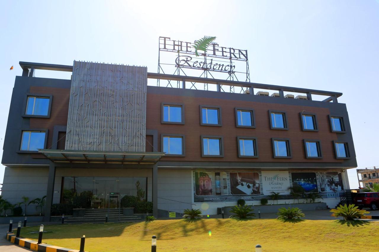 Отель The Fern Residency Mundra Экстерьер фото